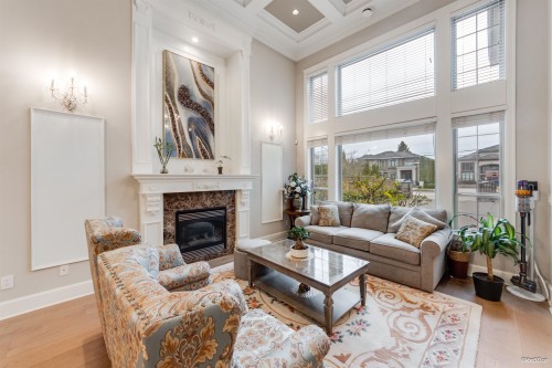 5011 Colbeck Road, Richmond, BC - Indoor Photo Showing Living Room With Fireplace
