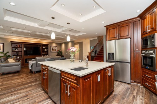 836 Sprice Avenue, Coquitlam, BC 