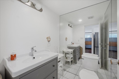 8-7363 Montecito Drive, Burnaby, BC 
