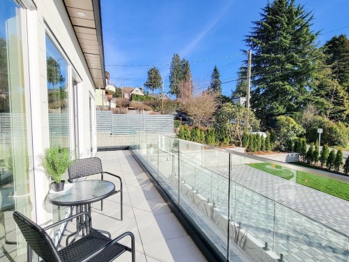 2141 Jefferson Avenue, West Vancouver, BC 