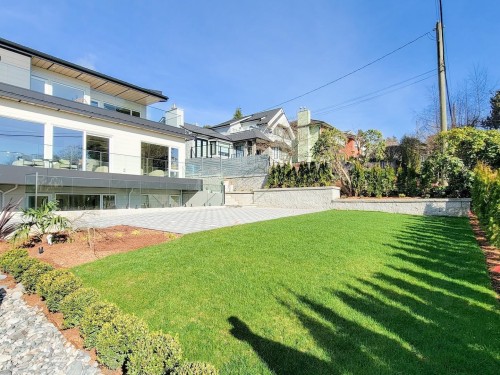 2141 Jefferson Avenue, West Vancouver, BC 