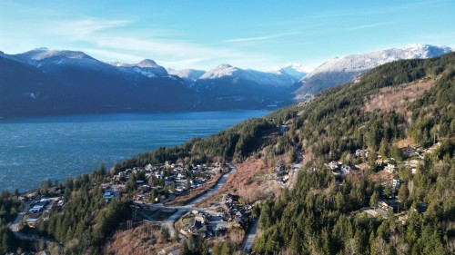 1121 Copper Drive, Squamish, BC 