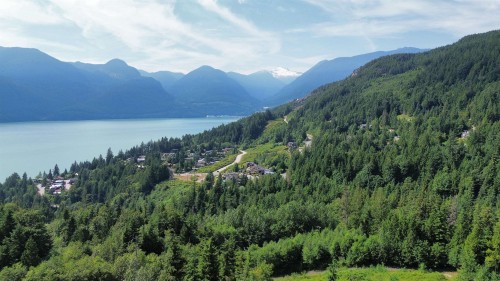 1121 Copper Drive, Squamish, BC 