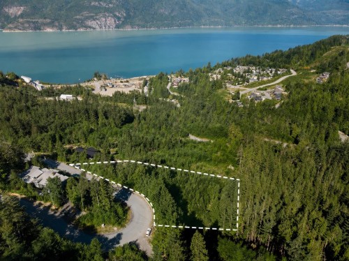 1121 Copper Drive, Squamish, BC 