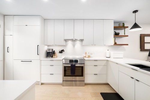 4663 Hoskins Road, North Vancouver, BC 