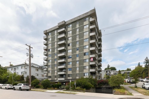 404-47 Agnes Street  New Westminster, BC V3L 1E2