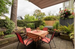 106-876 14th Avenue W Vancouver, BC V5Z 1R1