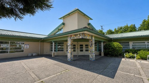 1398 Chamberlain Drive, North Vancouver, BC 