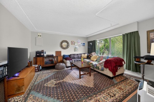 2112 46Th Avenue E, Vancouver, BC 