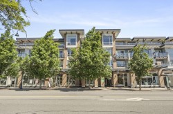 324-1330 Marine Drive  North Vancouver, BC V7P 1T4