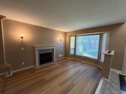 Upper-23776 110 Avenue Maple Ridge, BC V2W 1E7