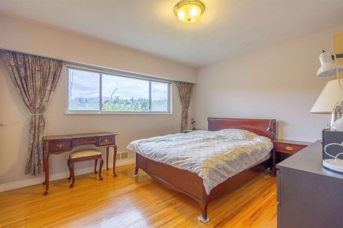 4810 Fairlawn Drive, Burnaby, BC 