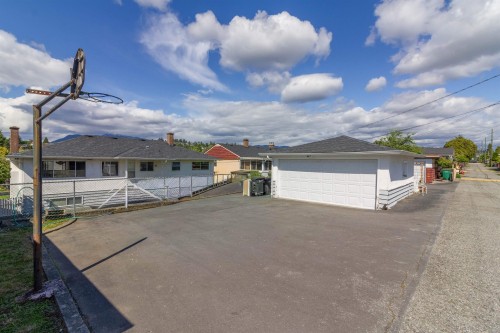 4810 Fairlawn Drive, Burnaby, BC 