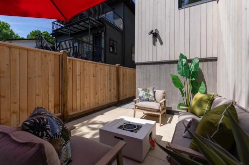 1-60 17Th Avenue E, Vancouver, BC 