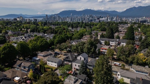 1-60 17Th Avenue E, Vancouver, BC 