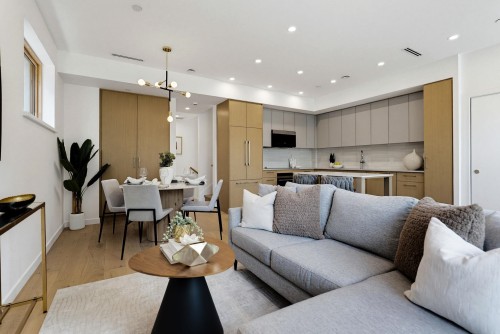1-60 17Th Avenue E, Vancouver, BC 