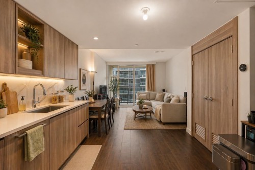 1189-8671 Hazelbridge Way, Richmond, BC 