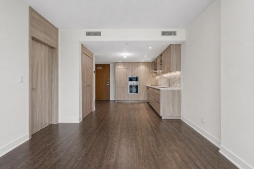 1189-8671 Hazelbridge Way, Richmond, BC 