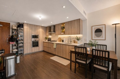1189-8671 Hazelbridge Way, Richmond, BC 