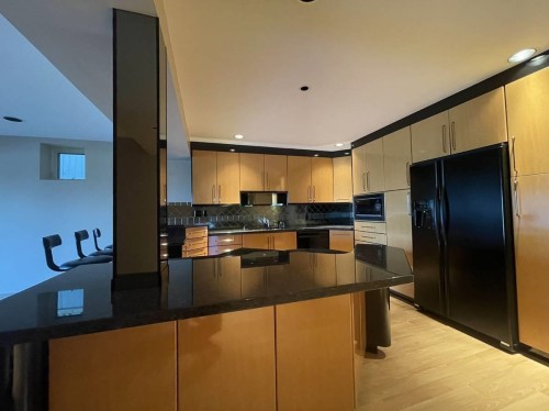 2265 Chairlift Road, West Vancouver, BC 