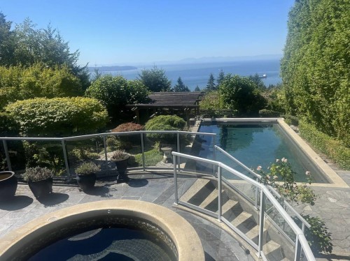 2265 Chairlift Road, West Vancouver, BC 