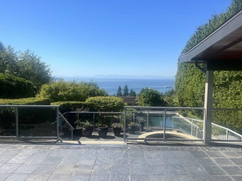 2265 Chairlift Road, West Vancouver, BC 
