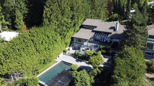 2265 Chairlift Road, West Vancouver, BC 