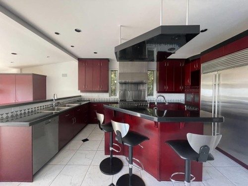 2265 Chairlift Road, West Vancouver, BC 