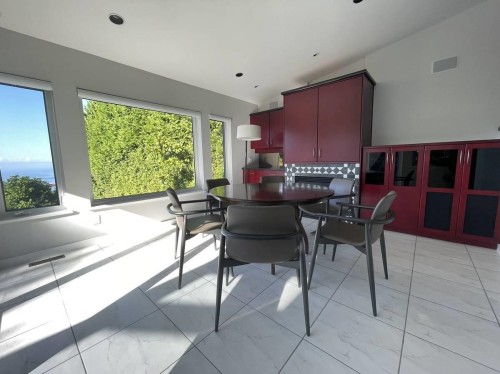 2265 Chairlift Road, West Vancouver, BC 