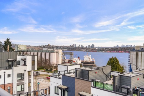 444-545 2Nd Street E, North Vancouver, BC - Outdoor With Body Of Water With View