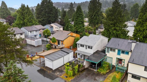 886 Pinebrook Place, Coquitlam, BC 