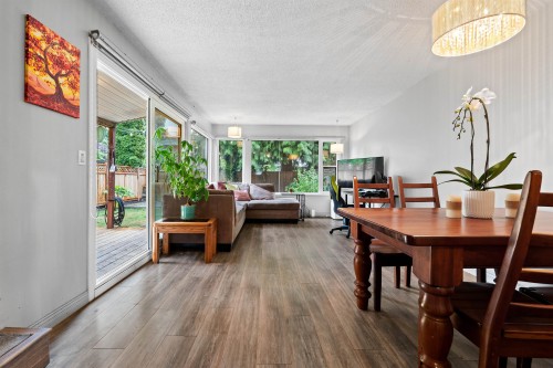 886 Pinebrook Place, Coquitlam, BC 