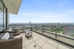 PH2-7328 Arcola Street Burnaby, BC V5E 0A7
