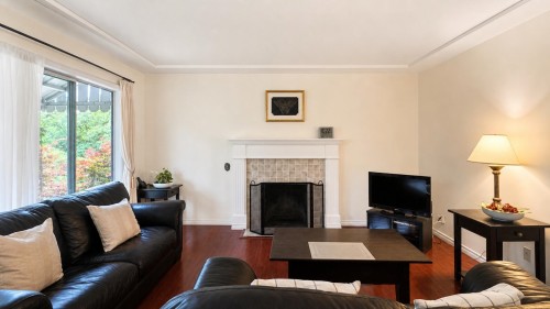 2965 8Th Avenue E, Vancouver, BC 