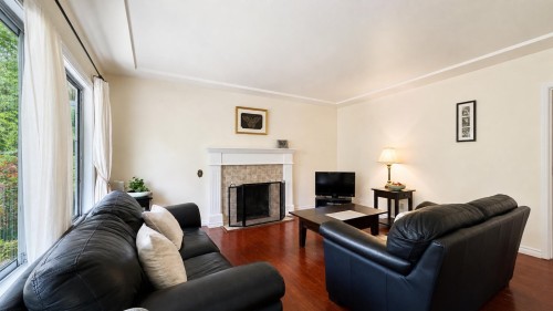 2965 8Th Avenue E, Vancouver, BC 