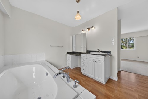 4351 48A Street, Delta, BC 