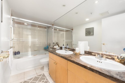 1201-1228 Marinaside Crescent, Vancouver, BC 