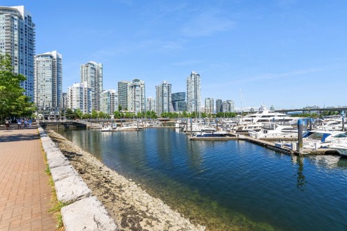 1201-1228 Marinaside Crescent, Vancouver, BC 