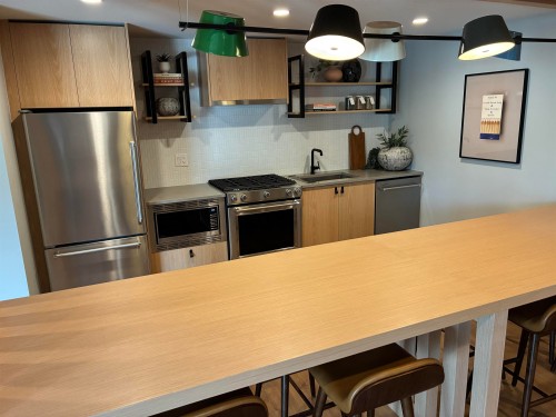 609-1680 12Th Avenue E, Vancouver, BC 