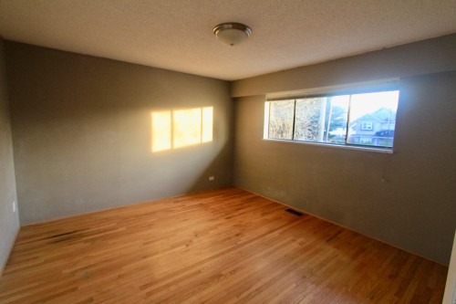 4771 Steveston Highway, Richmond, BC - Indoor Photo Showing Other Room