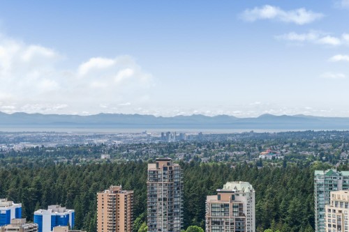 4202-6000 Mckay Avenue, Burnaby, BC - Outdoor With View