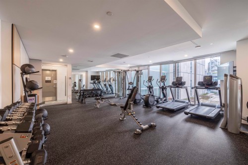 4202-6000 Mckay Avenue, Burnaby, BC - Indoor Photo Showing Gym Room