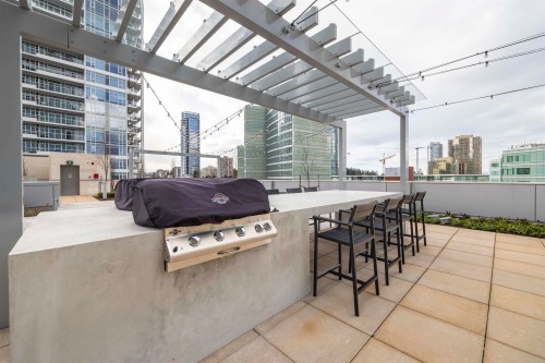 4202-6000 Mckay Avenue, Burnaby, BC - Outdoor