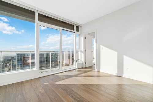 4202-6000 Mckay Avenue, Burnaby, BC - Indoor Photo Showing Other Room