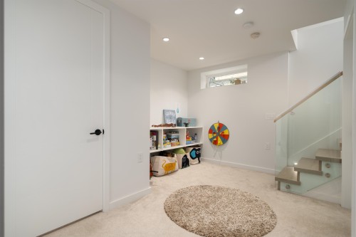 5325 Chester Street, Vancouver, BC 
