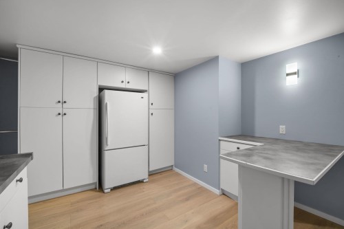 1660 Charland Avenue, Coquitlam, BC 