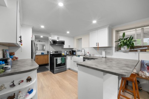 1660 Charland Avenue, Coquitlam, BC 