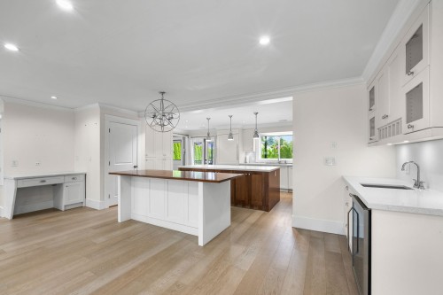 1660 Charland Avenue, Coquitlam, BC 