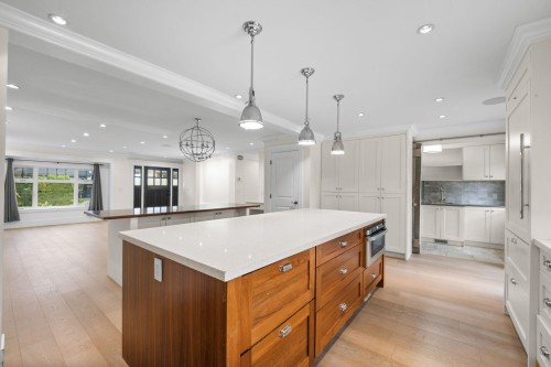 1660 Charland Avenue, Coquitlam, BC 