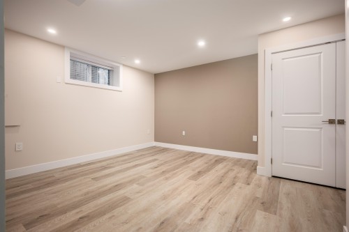 58 39Th Avenue E, Vancouver, BC 